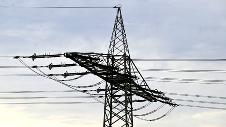 Magdeburg dunkel, Häuser ohne Strom.